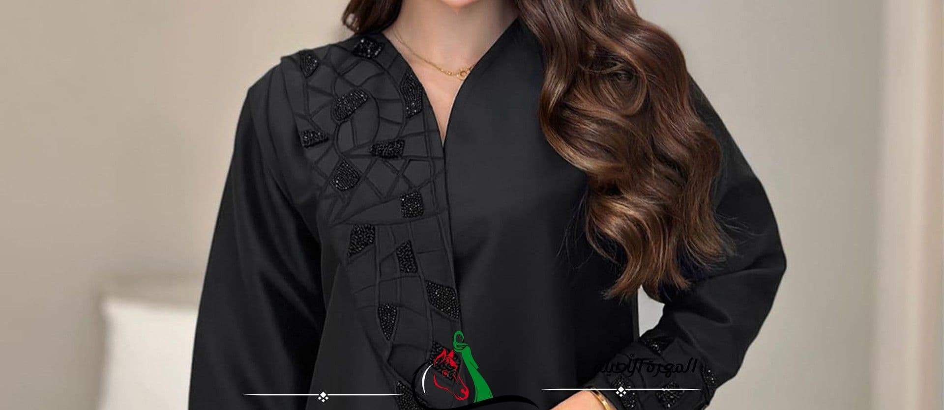 عبايات المهرة المطرزة VIP